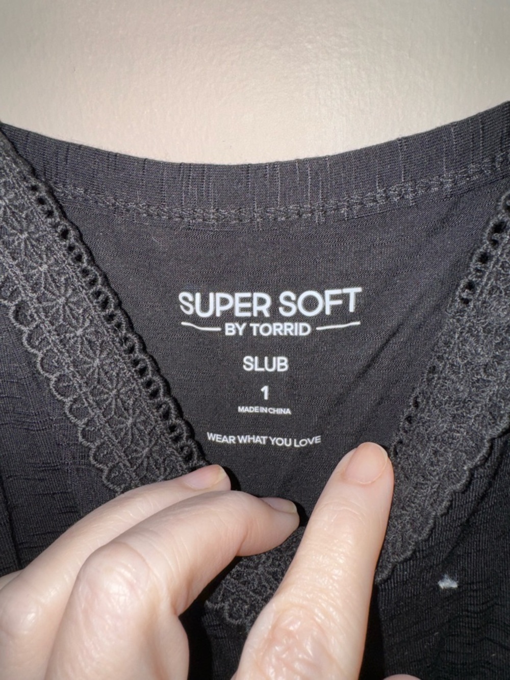 torrid Deep Black Vintage Slub Lace Trim Cami - Picture 3 of 4